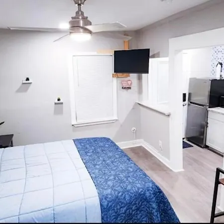 Cozy Treme Studio